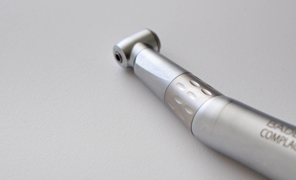 CONTRA ÁNGULO COMPLACENT 1:1 