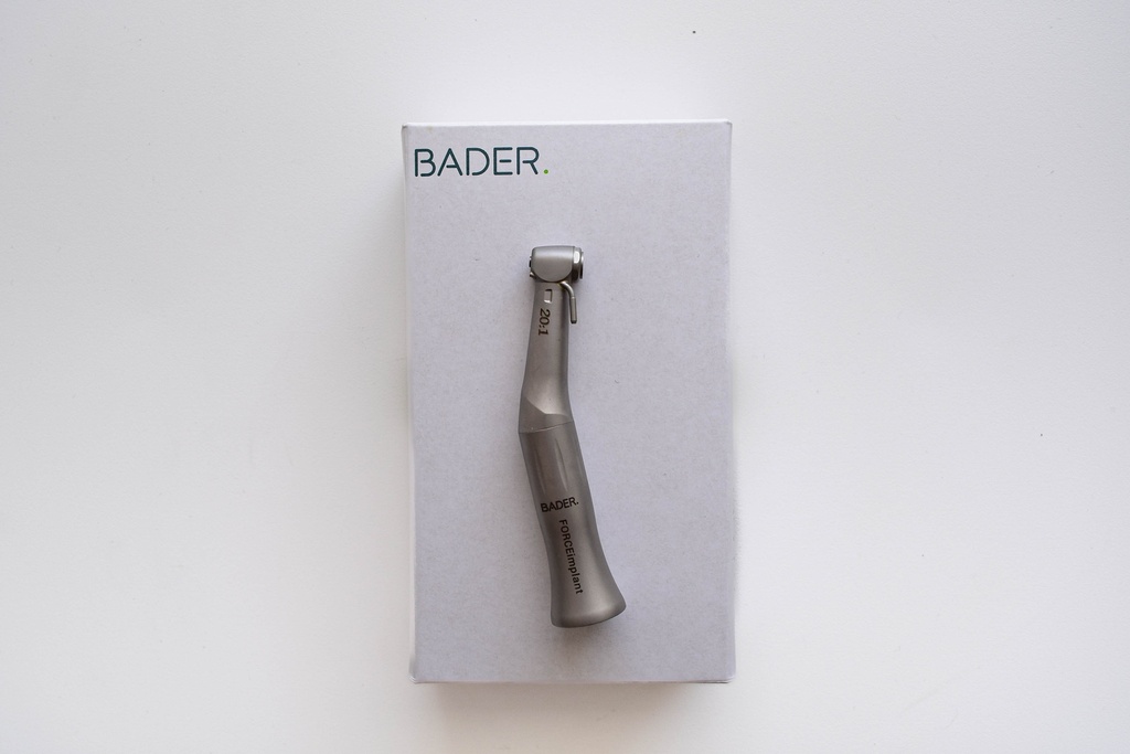 CONTRA ÁNGULO REDUCTOR FORCEIMPLANT 20:1 VERDE IRRIGACION EXTERNA