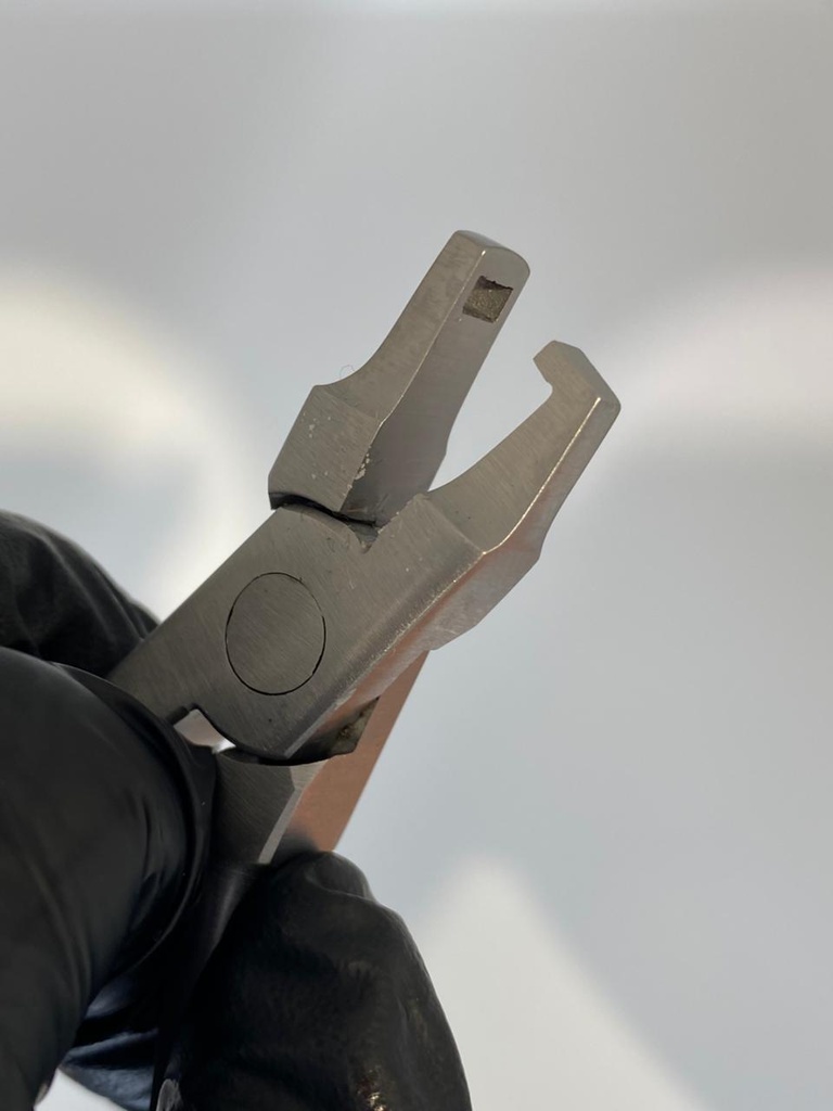 ALICATE PARA ALINEADORES DE PRESIÓN VERTICAL BADER