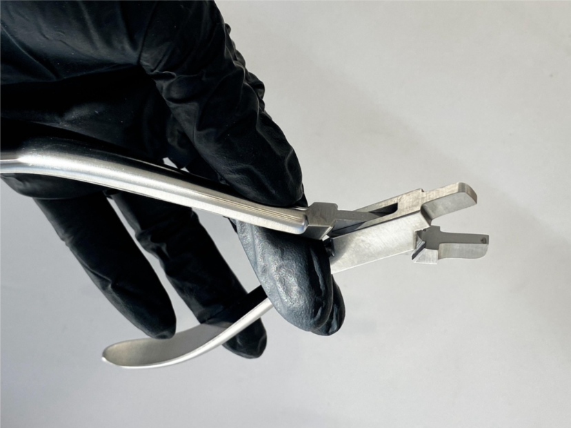 ALICATE TWEED PARA DOBLECES PARA ORTODONCIA BADER